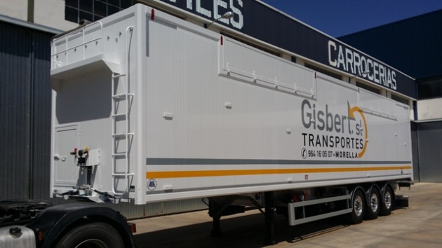 Entrega de varios pisos móviles gran volumen a la empresa Gisbert