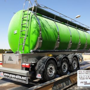 Chasis cisterna en aluminio – Cisterna en poliéster residuos 32.000 l